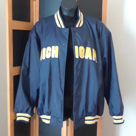 Steve & Barry’s Outfitters Michigan Jacket (NWOT) - Picture 6 of 15